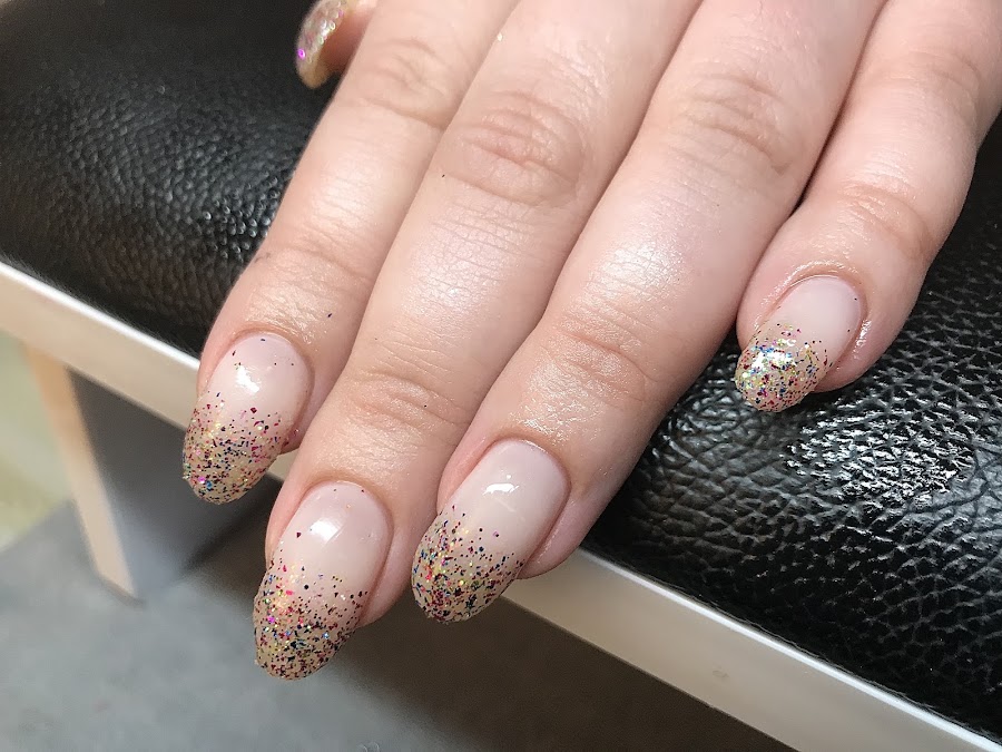 Nails by Lauren Sheffield work